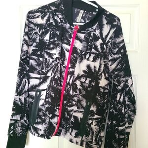 Zip up light weight wind breaker